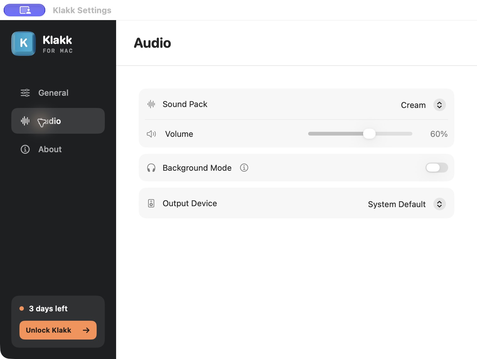公式サイトMac版Klakk 1.4.1の英語オーディオ設定。音源、音量、System Defaultが選択された出力デバイス
